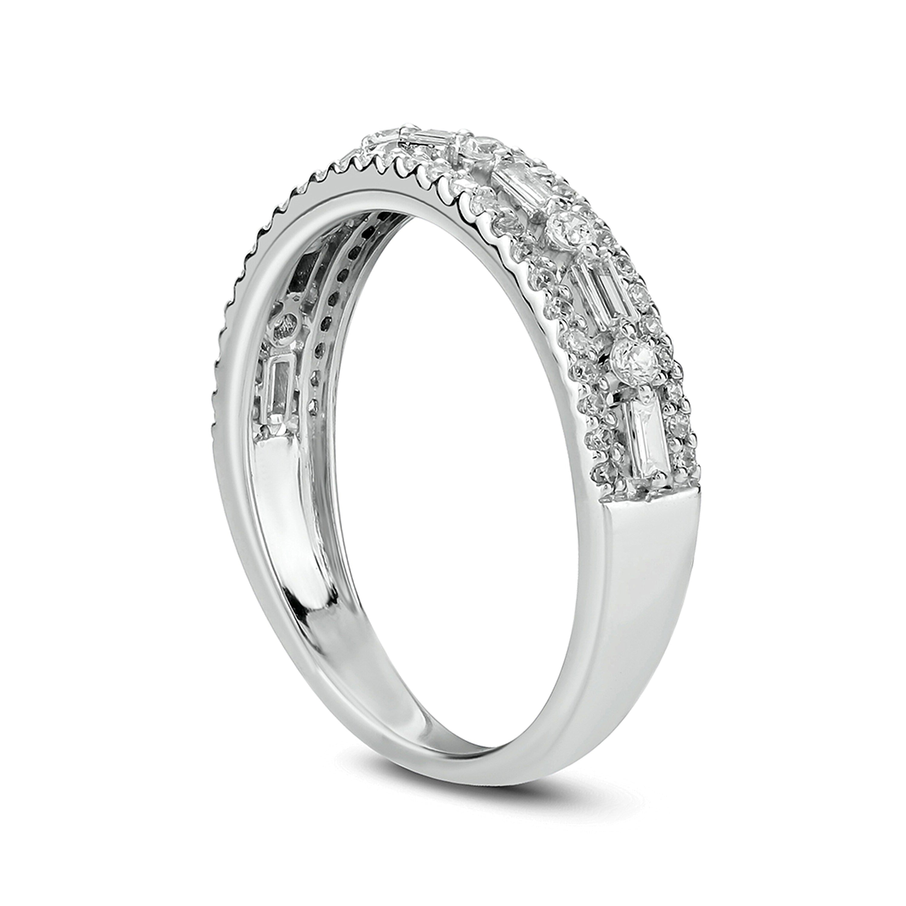 0.5 ct. Gesamtgewicht mehrreihiger Ring mit Diamanten im Baguette- und Rundschliff in 10K Weißgold