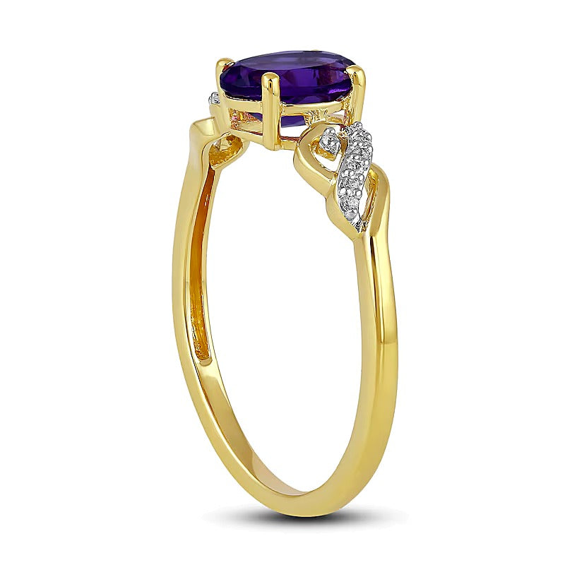 Fashion-Ring mit ovalem Amethyst und Diamant-Besatz in 10K Gelbgold