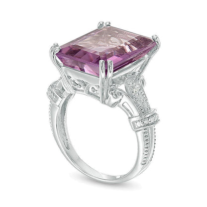 Cocktail-Ring mit Amethyst im Smaragdschliff und Diamant-Besatz in rhodiniertem Sterlingsilber