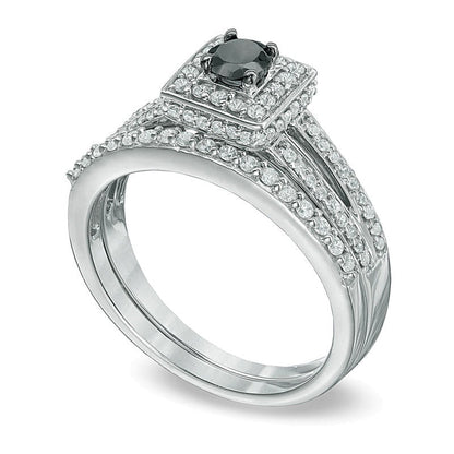 0,5 ct. Gesamtgewicht behandelte schwarze und weiße Diamanten Brautset mit quadratischem Rahmen und geteiltem Ringschienen aus rhodiniertem Sterlingsilber