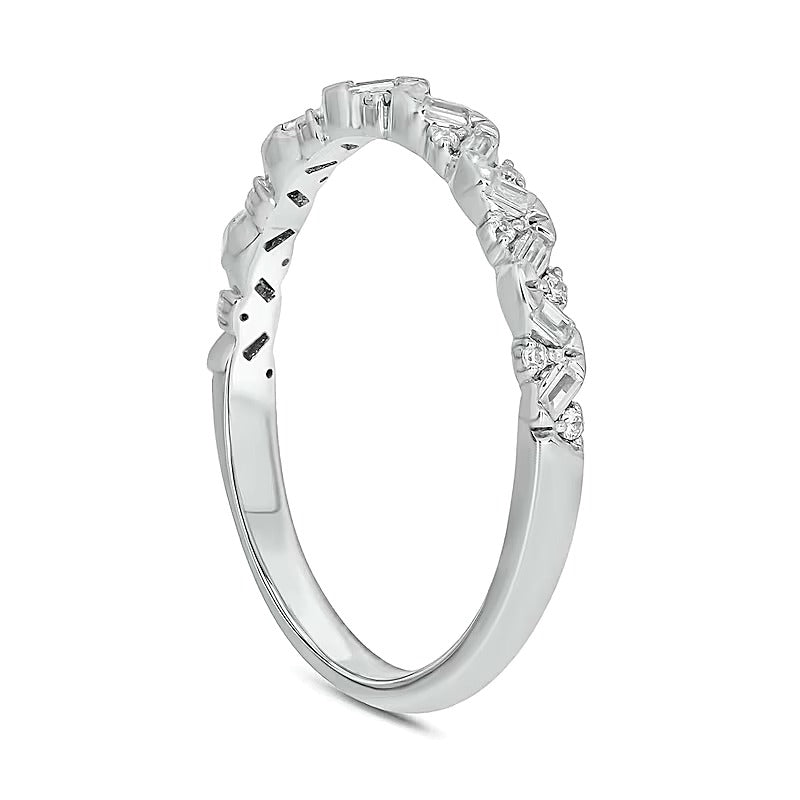 0,17 ct. Gesamtgewicht Ring mit Baguette- und rundem Diamant im Zickzack-Design zum Stapeln in 10K Weißgold