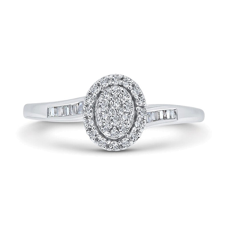 0.25 ct. Gesamtgewicht Multi-Diamant Bypass-Ring mit ovalem Halo in 10K Weißgold