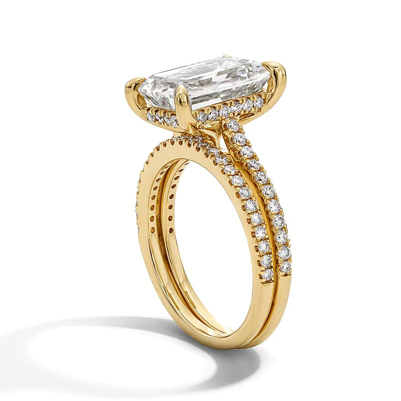 5.63 CT. Gesamtgewicht Braut-Set mit Labordiamanten im Smaragdschliff in 14K Gelbgold (F/VS2)