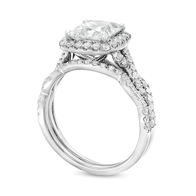 Braut-Set mit Labordiamanten im Princess-Schliff 2.63 ct. Gesamtgewicht und Kissenschliff-Rahmen in 14K Weißgold (I/SI2)