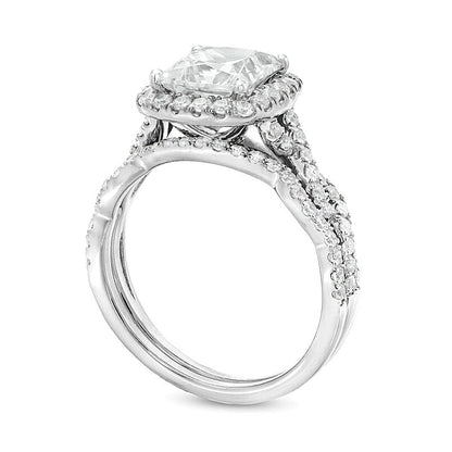 Braut-Set mit Labordiamanten im Princess-Schliff 2.63 ct. Gesamtgewicht und Kissenschliff-Rahmen in 14K Weißgold (I/SI2)