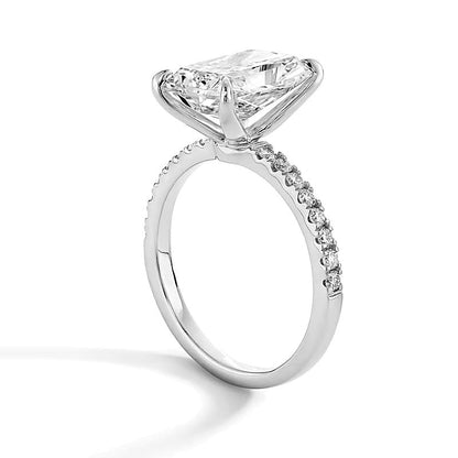 4.25 CT. TW Labordiamant-Verlobungsring im Radiant-Schliff in 14K Weißgold, Solitär mit seitlichem Besatz (F/VS2)