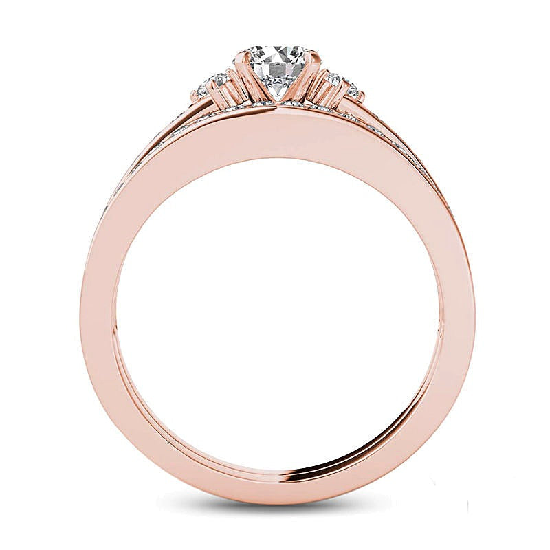 Diamant-Brautset mit sich verjüngender Schiene, 1.0 CT. TW, in 14K Roségold