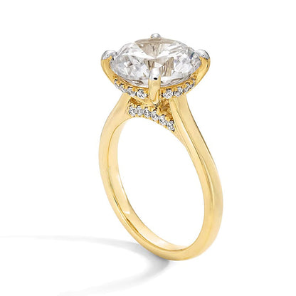 5.25 ct. Gesamtgewicht Solitär-Verlobungsring mit rundem Labordiamant in 14K Gelbgold (F/VS2)