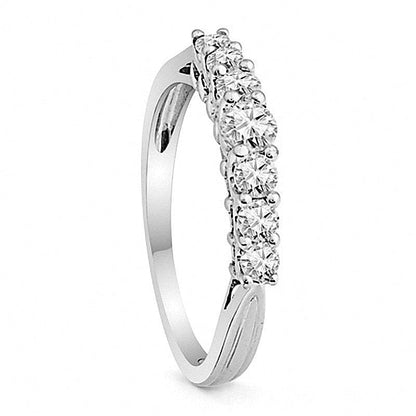 0.5 ct. Gesamtgewicht Diamant-Ehering in 10K Weißgold