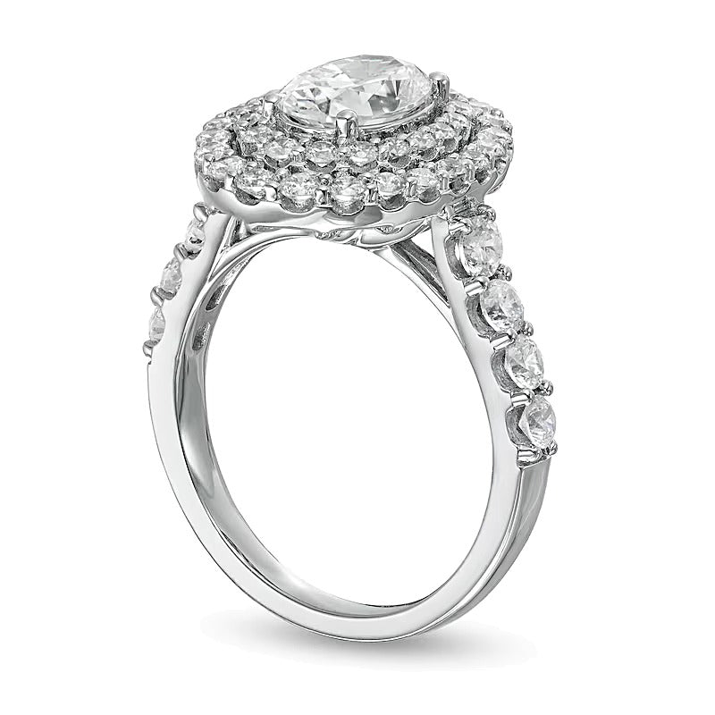 2,75 ct. Gesamtgewicht Verlobungsring mit ovalem Labordiamant und doppeltem Halo in 14K Weißgold (F/VS2)