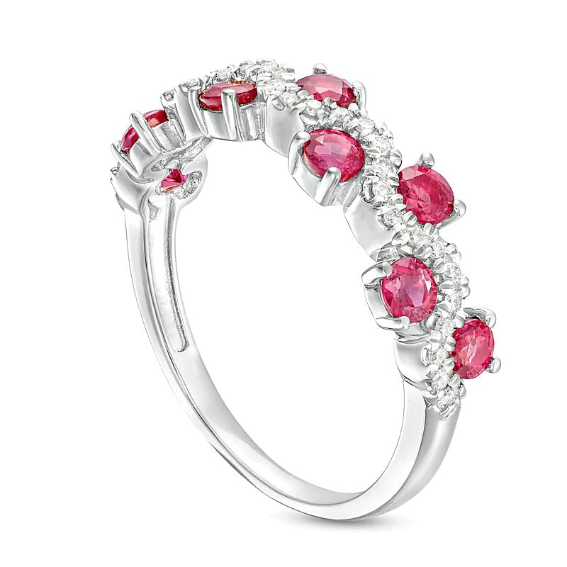 3,0 mm Rubin und 0,17 ct. Gesamtgewicht Diamant Wellen-Ring in 14K Weißgold