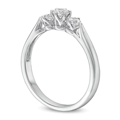 Dreistein-Verlobungsring 0.5 CT. Gesamtgewicht mit runden weißen Diamanten in 10K Weißgold