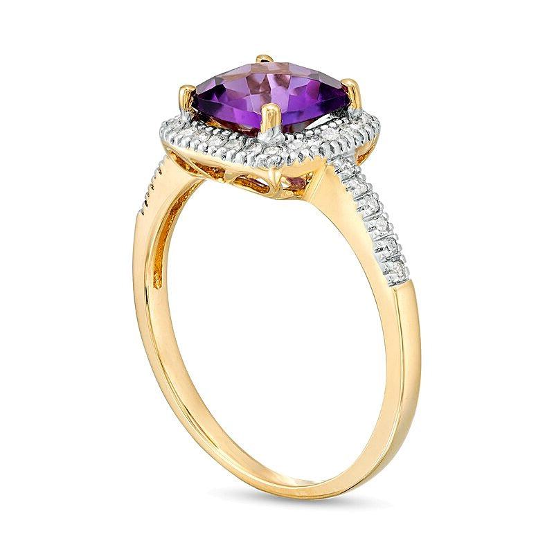 7,0 mm Amethyst im Kissenschliff und 0,2 ct. Gesamtgewicht Diamant Halo-Ring in 10K Gelbgold