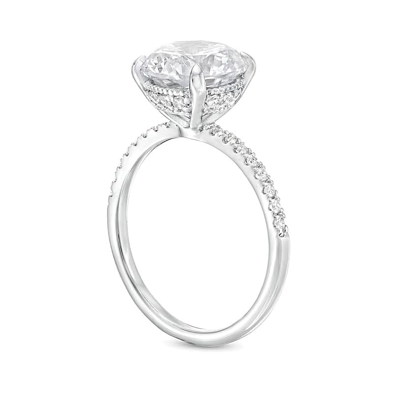 3.25 CT. Gesamtgewicht Labordiamant Solitär mit seitlichem Besatz in 14K Weißgold (I/SI2)