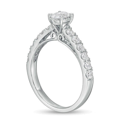 Verlobungsring 1.0 ct. Gesamtgewicht mit ovalem Diamant in 14K Weißgold (I/I2)