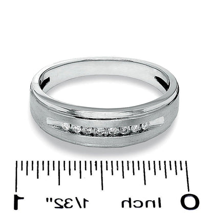 Ehering mit Diamanten 0.1 CT. TW in 10K Weißgold