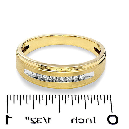 0.1 ct. Gesamtgewicht Diamant Ehering in 10K Gelbgold