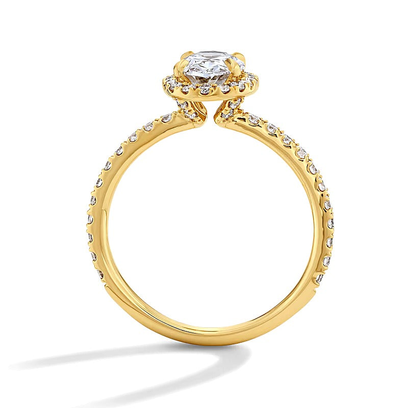 Halo-Verlobungsring mit ovalem Labordiamant 1.5 ct. Gesamtgewicht in 18K Gelbgold (D/IF)