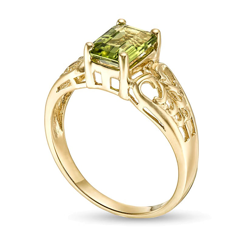 Solitär-Ring mit Peridot im Smaragdschliff in 10K Gelbgold