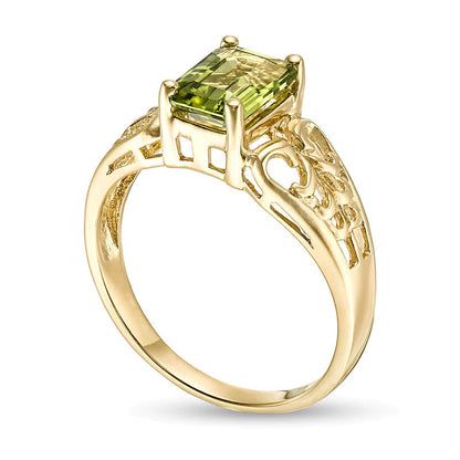 Solitär-Ring mit Peridot im Smaragdschliff in 10K Gelbgold