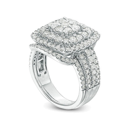 Braut-Set mit Diamanten im Kissenschliff, Baguette- und Rundschliff, doppelter Halo, 2.0 ct. Gesamtgewicht, in 10K Weißgold