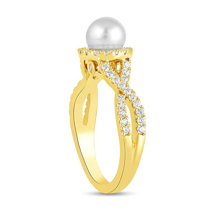 6,0 mm Süßwasser-Zuchtperle und 0,5 ct. Gesamtgewicht Labordiamant Fashion-Ring mit Rahmen und Crossover-Schiene in 14K Gelbgold