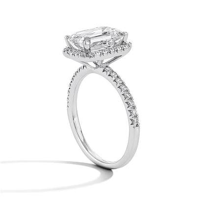 Verlobungsring mit Labordiamanten im Smaragdschliff, Halo, 3.5 ct. Gesamtgewicht, 14K Weißgold (F/VS2)