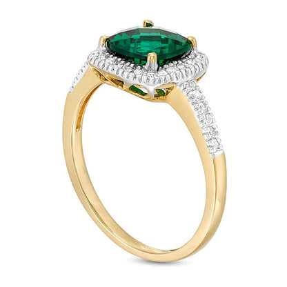Fashion-Ring mit Smaragd im Kissenschliff (Labor, 7,0 mm) und 0,2 ct. Gesamtgewicht Diamanten in 10K Gelbgold