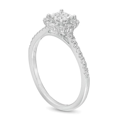 0.38 ct. Gesamtgewicht Verlobungsring Halo mit Princess- und rundem Diamant in 10K Weißgold