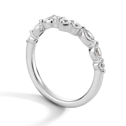 0.38 ct. Gesamtgewicht Marquise- und Rundschliff Labordiamant Konturring in 14K Weißgold (F/VS2)