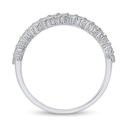 0.2 ct. Gesamtgewicht Diamant Ring mit Herzen zum Stapeln in 10K Weißgold