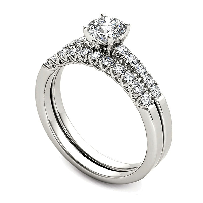 Brautset mit Diamanten 1.0 CT. Gesamtgewicht in 14K Weißgold