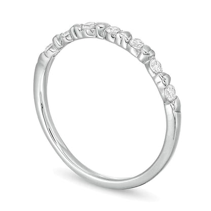 0.2 ct. Gesamtgewicht Diamant Ring mit Herzmuster zum Stapeln in 10K Weißgold