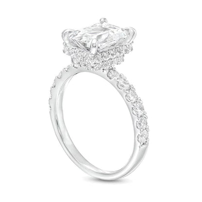3.88 CT. Gesamtgewicht Solitär mit seitlichem Besatz Verlobungsring mit Labordiamanten im Smaragdschliff in 14K Weißgold (I/SI2)