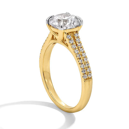 2.25 ct. Gesamtgewicht Labordiamant Verlobungsring Solitär mit seitlichem Besatz in 14K Gelbgold (F/VS2)