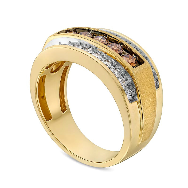 1.25 CT. Gesamtgewicht Ring mit Champagner- und weißen Diamanten im Fünfstein-Design, erhöht, in 10K Gelbgold