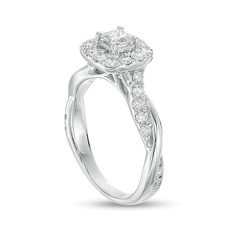 0,88 ct. Gesamtgewicht Verlobungsring mit Diamanten im Princess- und Rundschliff und Halo, gedrehte Ringschiene, in 10K Weißgold
