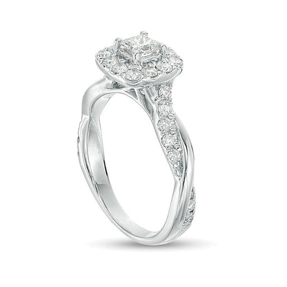 0,88 ct. Gesamtgewicht Verlobungsring mit Diamanten im Princess- und Rundschliff und Halo, gedrehte Ringschiene, in 10K Weißgold