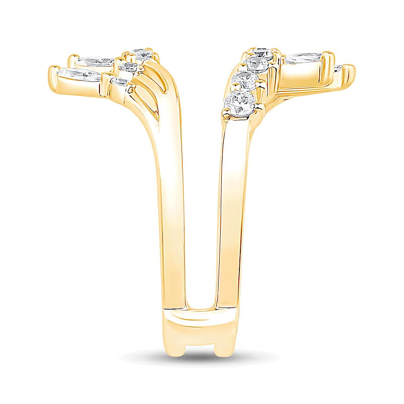 0.63 ct. Gesamtgewicht Solitär-Enhancer mit Labordiamanten in Marquise und rund aus 14K Gelbgold (F/VS2)