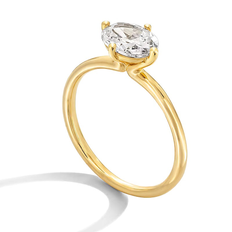 1.0 CT. Solitär-Verlobungsring mit ovalem Labordiamant in 14K Gelbgold (F/VS2)