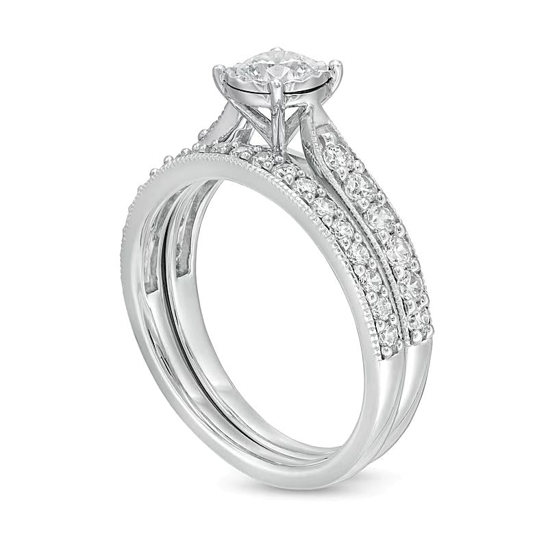 1.0 CT. Gesamtgewicht Diamant-Brautset mit sich verjüngender Ringschiene in 10K Weißgold