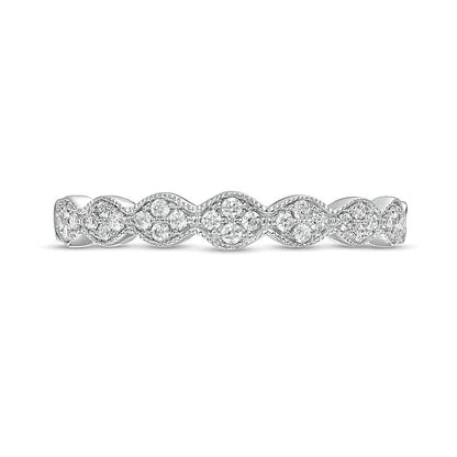 0.17 ct. Gesamtgewicht Memoire-Ring stapelbar mit Diamanten und Muschelrand in 10K Weißgold