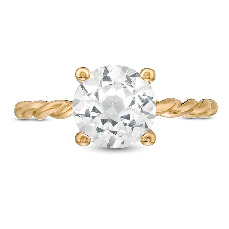 8,0 mm Solitär-Ring mit im Labor gezüchtetem weißem Saphir und Kordelschiene in 10K Gelbgold