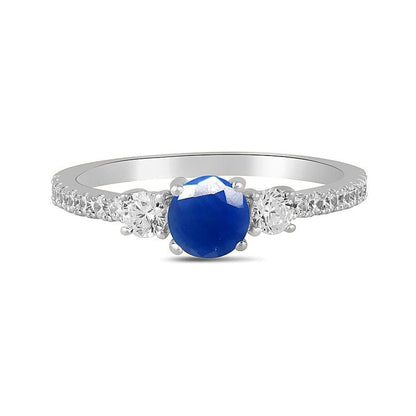 5,0 mm blauer Saphir und Labordiamant 0,38 ct. Gesamtgewicht Dreistein-Ring aus 14K Weißgold