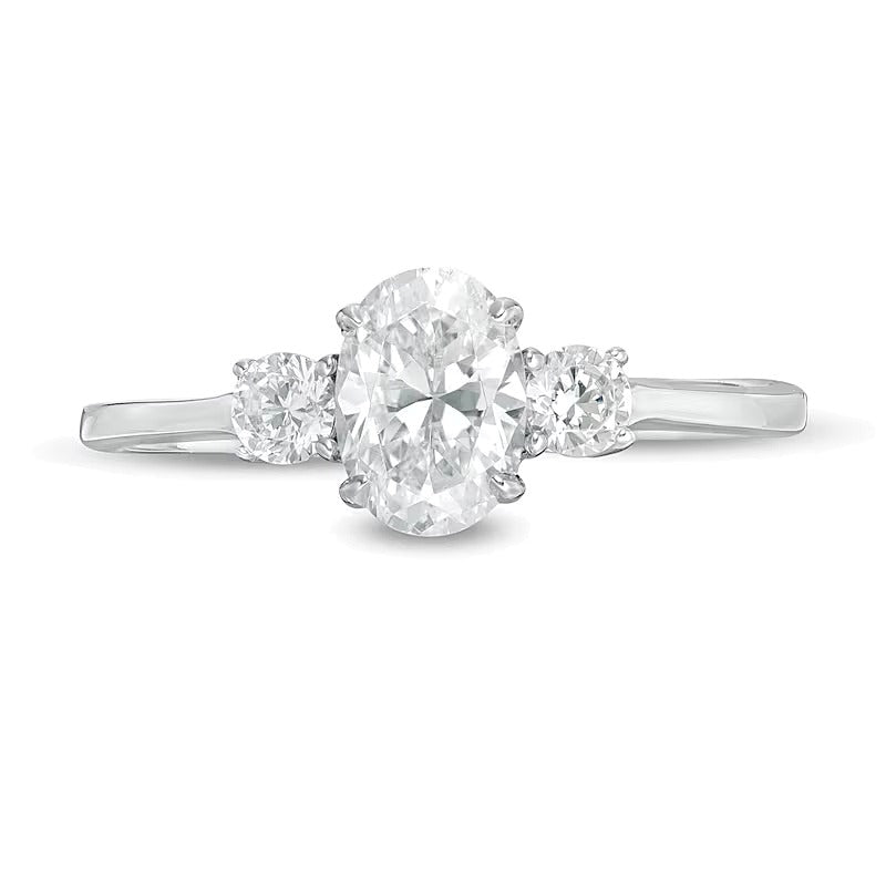 1.0 CT. TW Dreistein-Verlobungsring mit Diamanten in Oval und rund in 14K Weißgold