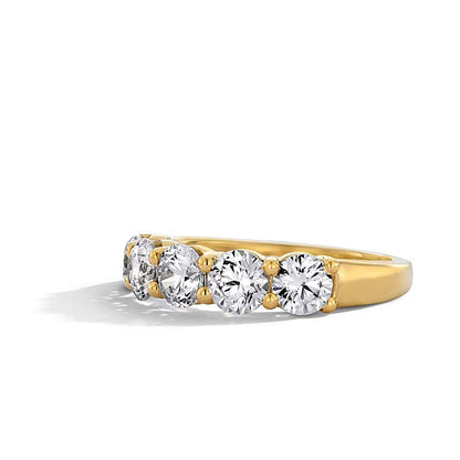 2.0 ct. Gesamtgewicht Memoire-Ring mit fünf Labordiamanten in 10K Gelbgold (F/VS2)