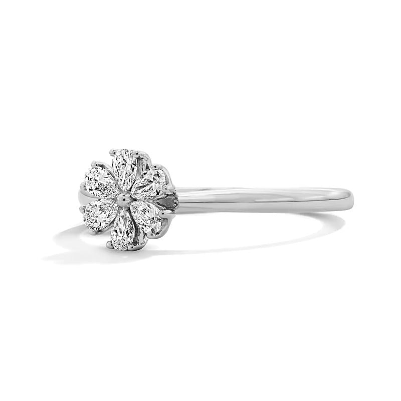 0.33 ct. Gesamtgewicht tropfenförmiger Labordiamant Blüten-Ring in 10K Weißgold (F/VS2)