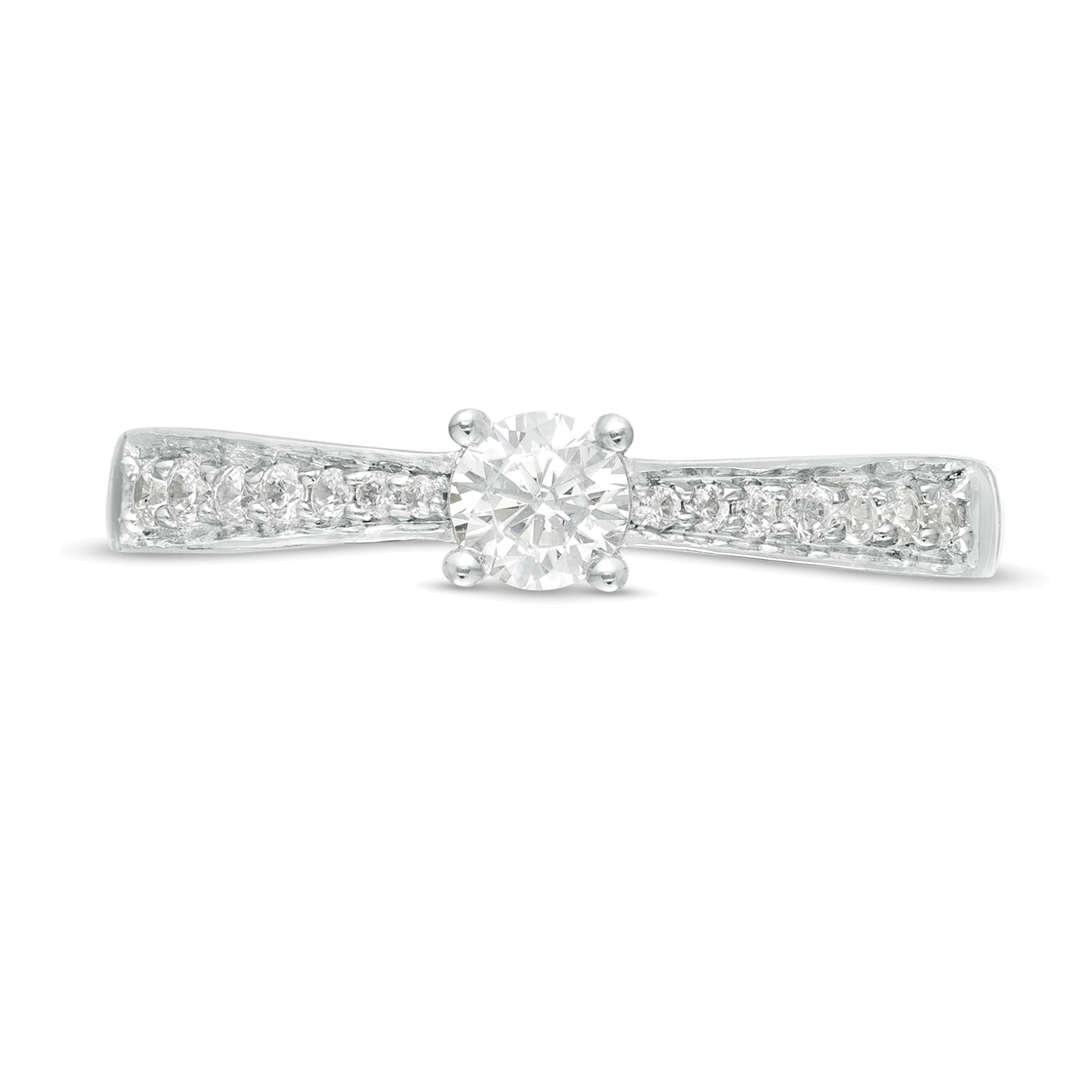 0,33 ct. Gesamtgewicht Diamant-Verlobungsring mit sich verjüngender Ringschiene in 10K Weißgold