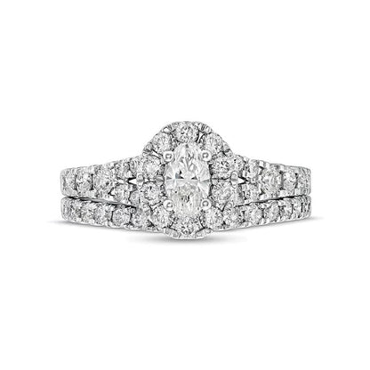 1,5 ct. Gesamtgewicht Brautset mit ovalem Diamant, Halo und geteilter Schiene in 10K Weißgold