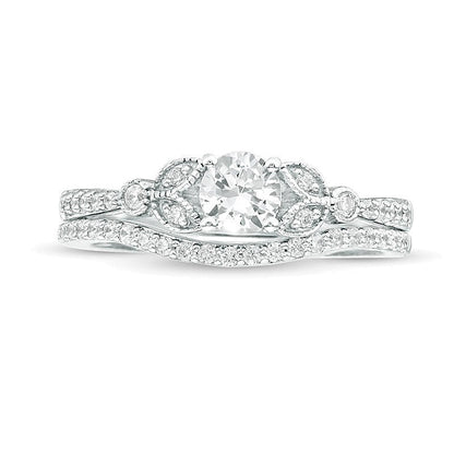 4,5mm im Labor gezüchteter weißer Saphir und Diamant 0,17 ct. Gesamtgewicht Braut-Set im Vintage-Stil mit Blattseiten aus rhodiniertem Sterlingsilber
